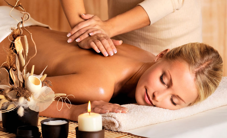 Massage Thá»¥y Äiá»ƒn á»Ÿ EMO SPA